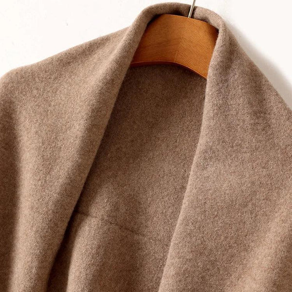 100% Wool Knitted Cape Shawl 100% Wool Knitted Cape Shawl
